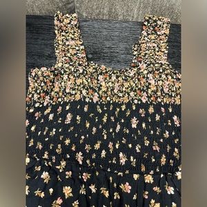 American Eagle Small Black Romper With Flowers
